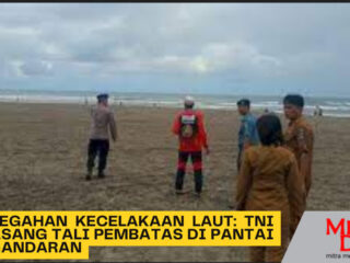 Pencegahan Kecelakaan Laut: TNI AL Pasang Tali Pembatas di Pantai Pangandaran